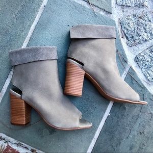 Diva True Peep Toe Booties